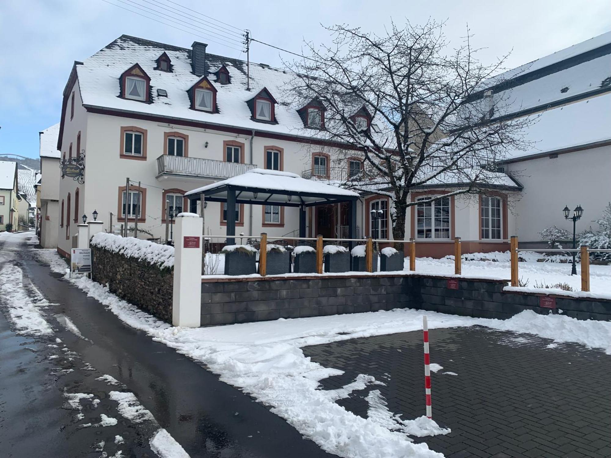 Weinhof Michael Morbach Pensión Zeltingen-Rachtig